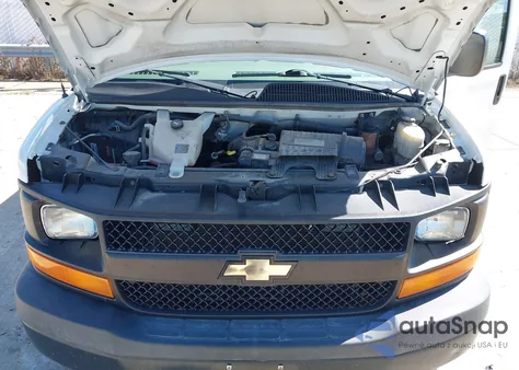 2017 Chevrolet Express 2500 Work Van from USA, damaged, VIN 1GCWGAFFXH1124676